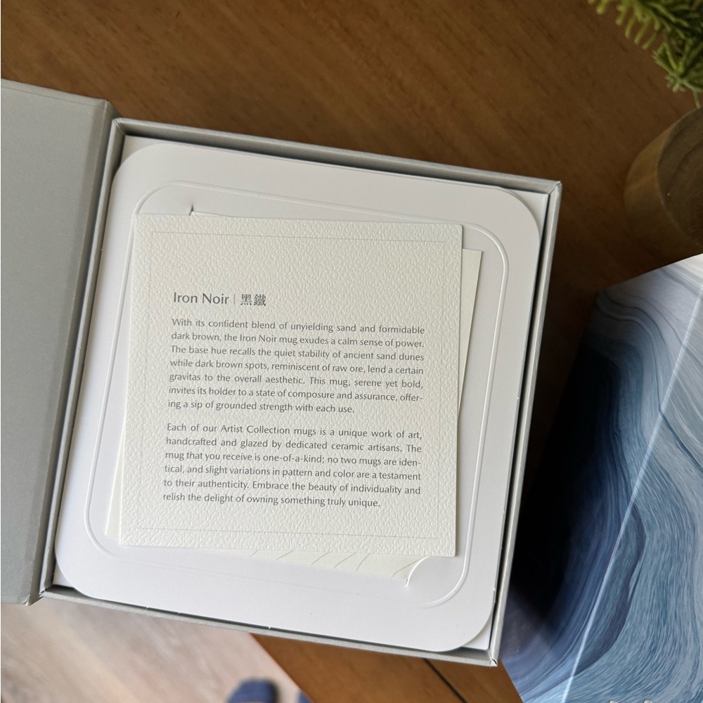 🎁NIB Self Heating Mug+Phone Charger - Picture 7 of 10